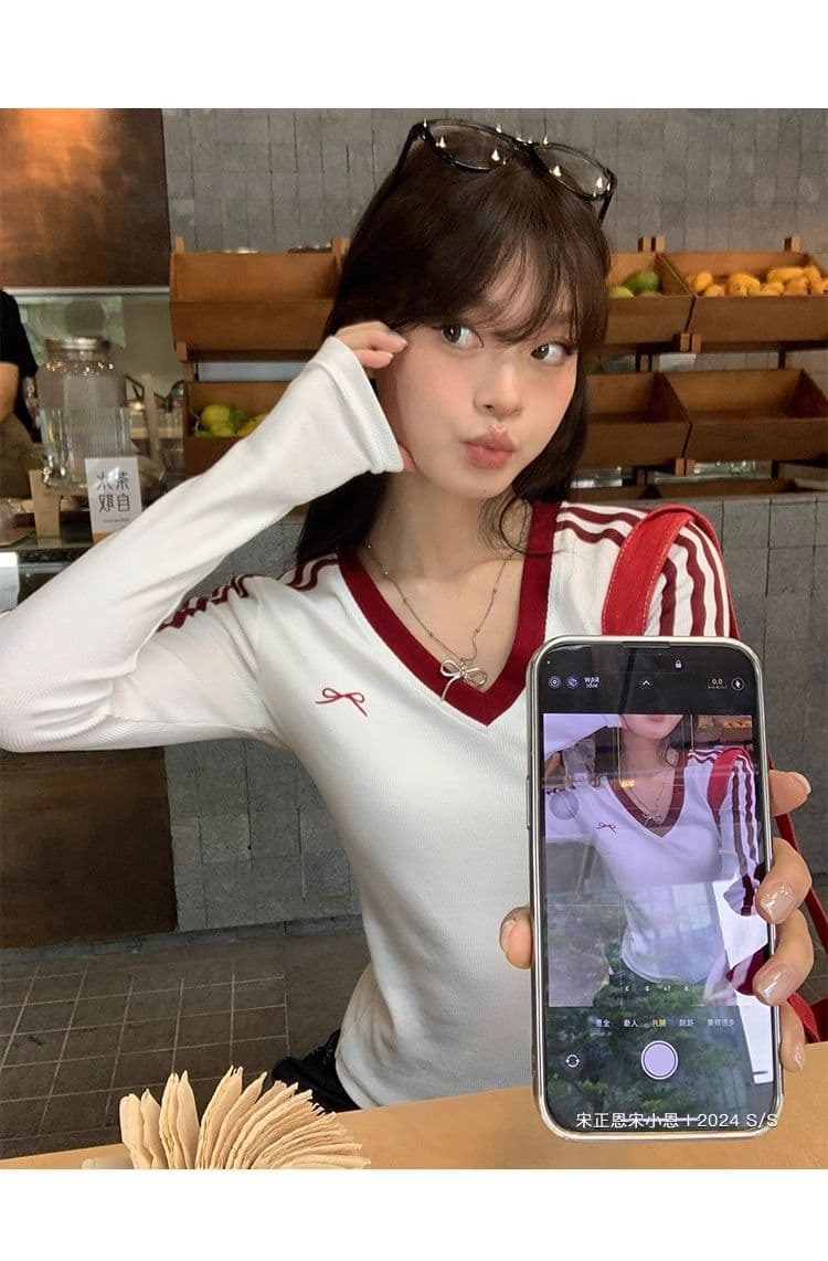 원본 디자인 센스 나비 매듭 자수 긴팔 티셔츠 여성 의류 이른 가을 배색 몸매 가꾸기 슬림해 보이는 풀오버 맨위 상세 이미지 18