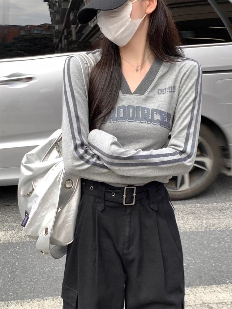 40 1 1 리브 면 가을 여성 의류 새로운 몸매 가꾸기 V넥 알파벳 프린트 기본 셔츠 핫걸 긴팔 티셔츠 이미지 3