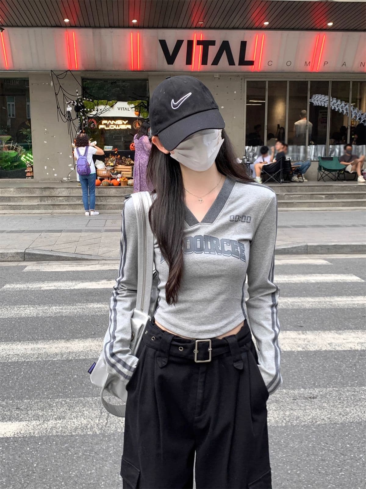 40 1 1 리브 면 가을 여성 의류 새로운 몸매 가꾸기 V넥 알파벳 프린트 기본 셔츠 핫걸 긴팔 티셔츠 상세 이미지 6