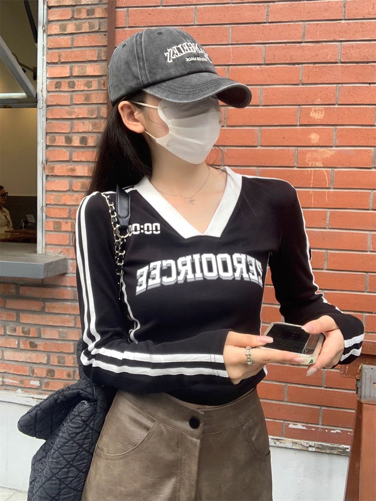 40 1 1 리브 면 가을 여성 의류 새로운 몸매 가꾸기 V넥 알파벳 프린트 기본 셔츠 핫걸 긴팔 티셔츠 상세 이미지 15