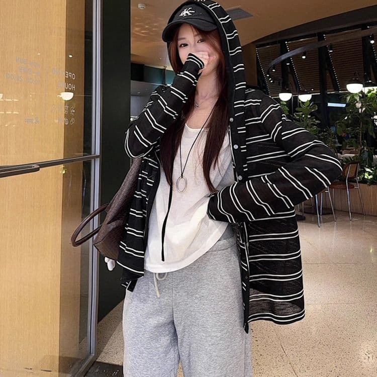 눈꽃 면 한 부서 스트라이프 긴팔 후드 카디건 코트 가을 루즈핏 얇은 스타일 태양 보호 셔츠 맨위 여성 상세 이미지 10