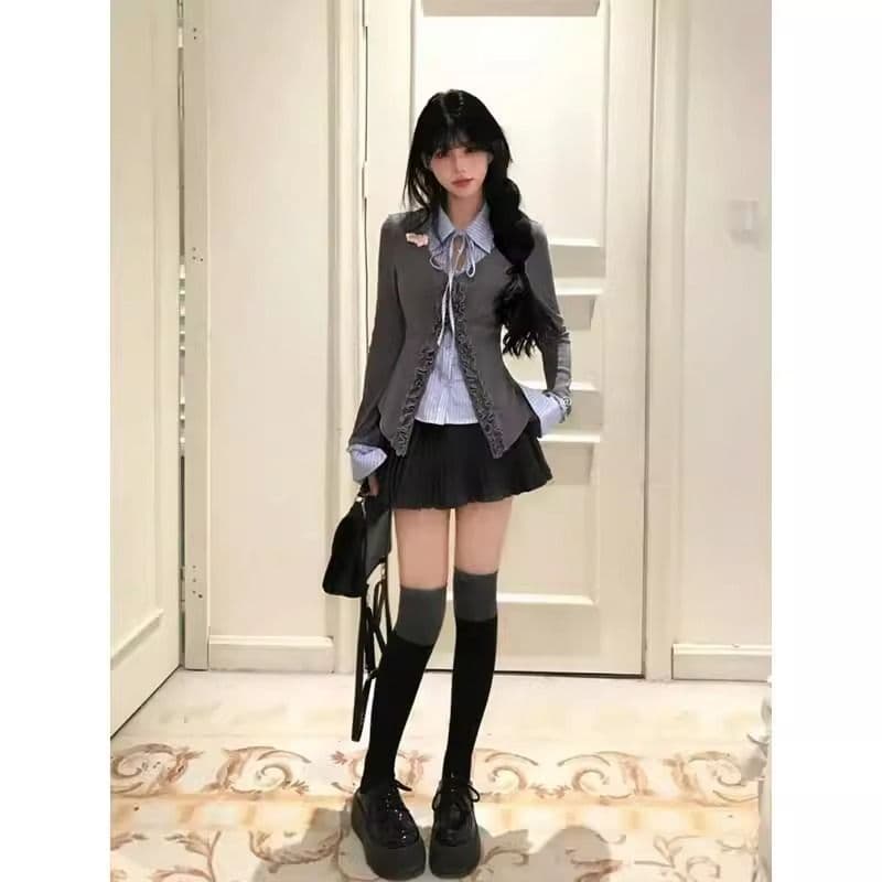 좋은 품질 이른 가을 학원 레트로 패치워크 디자인 센스 긴팔 오픈 가디건 여성 디자인 센스 핫걸 인사이드 잡아라. 의류 상세 이미지 6
