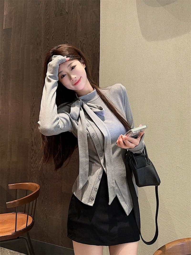 원본 것 반하이넥 스트랩 긴팔 티셔츠 몸매 가꾸기 슬림해 보이는 두꺼운 보온 트임 기본 셔츠 여성 의류 상세 이미지 6