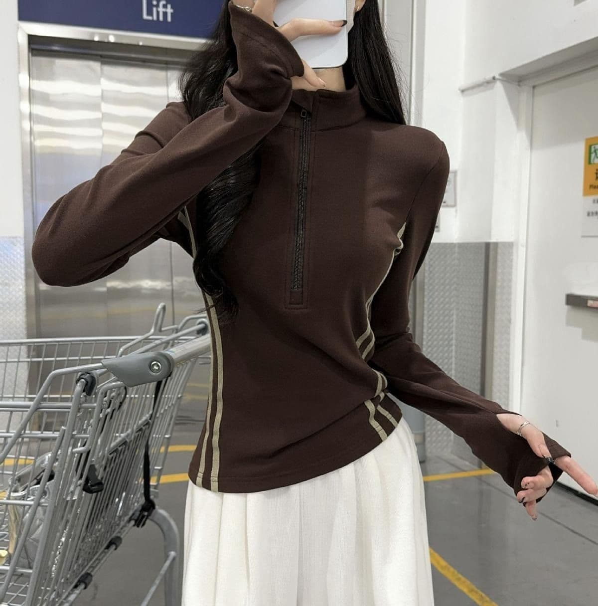 원본 것 반 개방 칼라 지퍼 연삭 털 De 플러시 스탠드 칼라 기본 셔츠 맨위 평행 막대 스트라이프 긴팔 티셔츠 상세 이미지 6