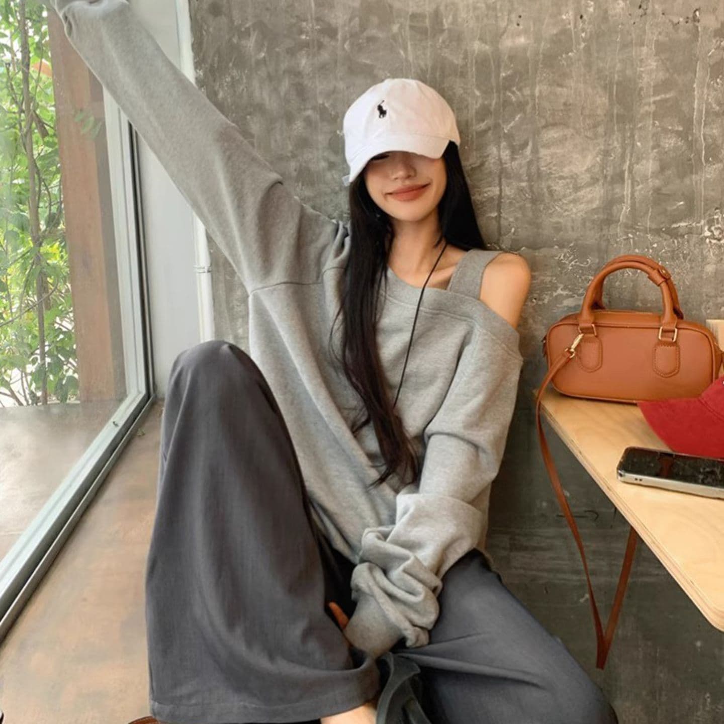 있음 선적 경관 그림 원본 원단 디자인 센스 비스듬한 어깨 루즈핏 후드티 캐주얼 다용도 오프숄더 맨위 이미지 5