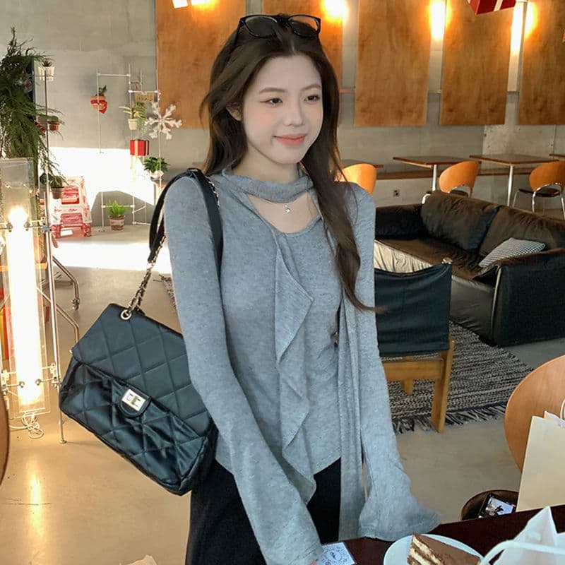 경관 그림 프릴 리본 라운드 넥 긴팔 티셔츠 여성 가을 새로운 불규칙 디자인 센스 만나는 맨위