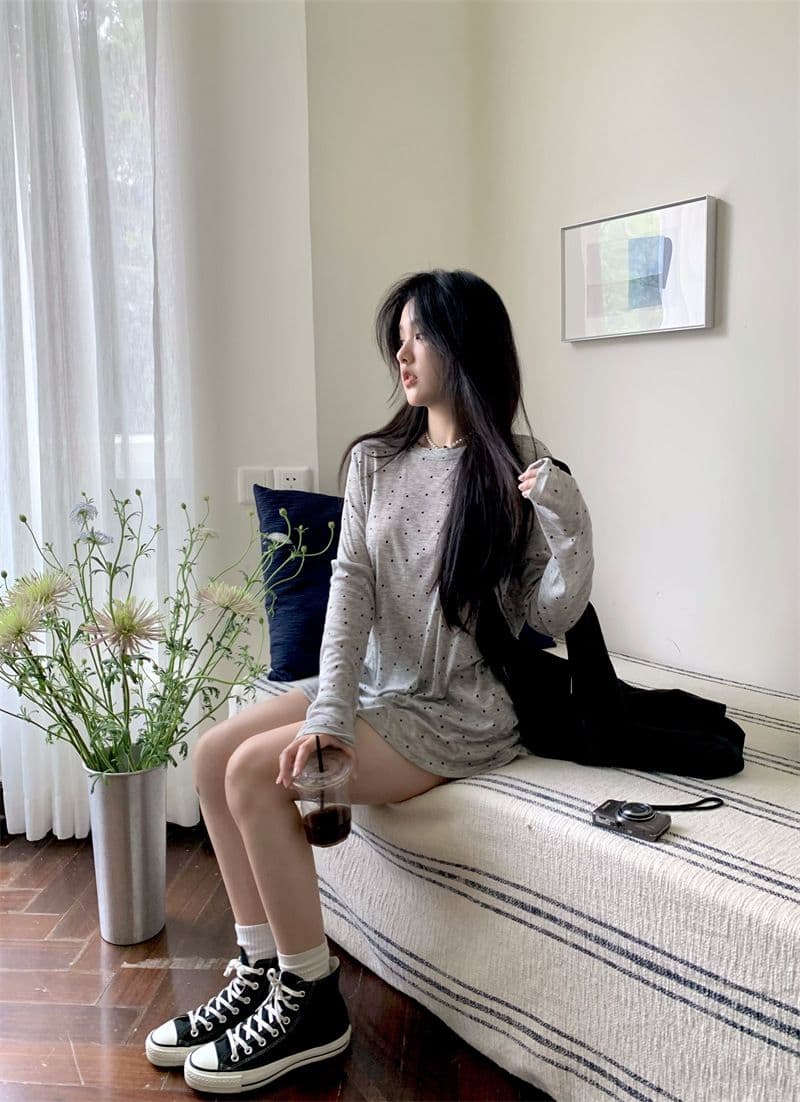 원본 품질 대외 무역 한국 스타일 새로운 도트 프린트 긴팔 티셔츠 여성 가을 트임 맨위 상세 이미지 4