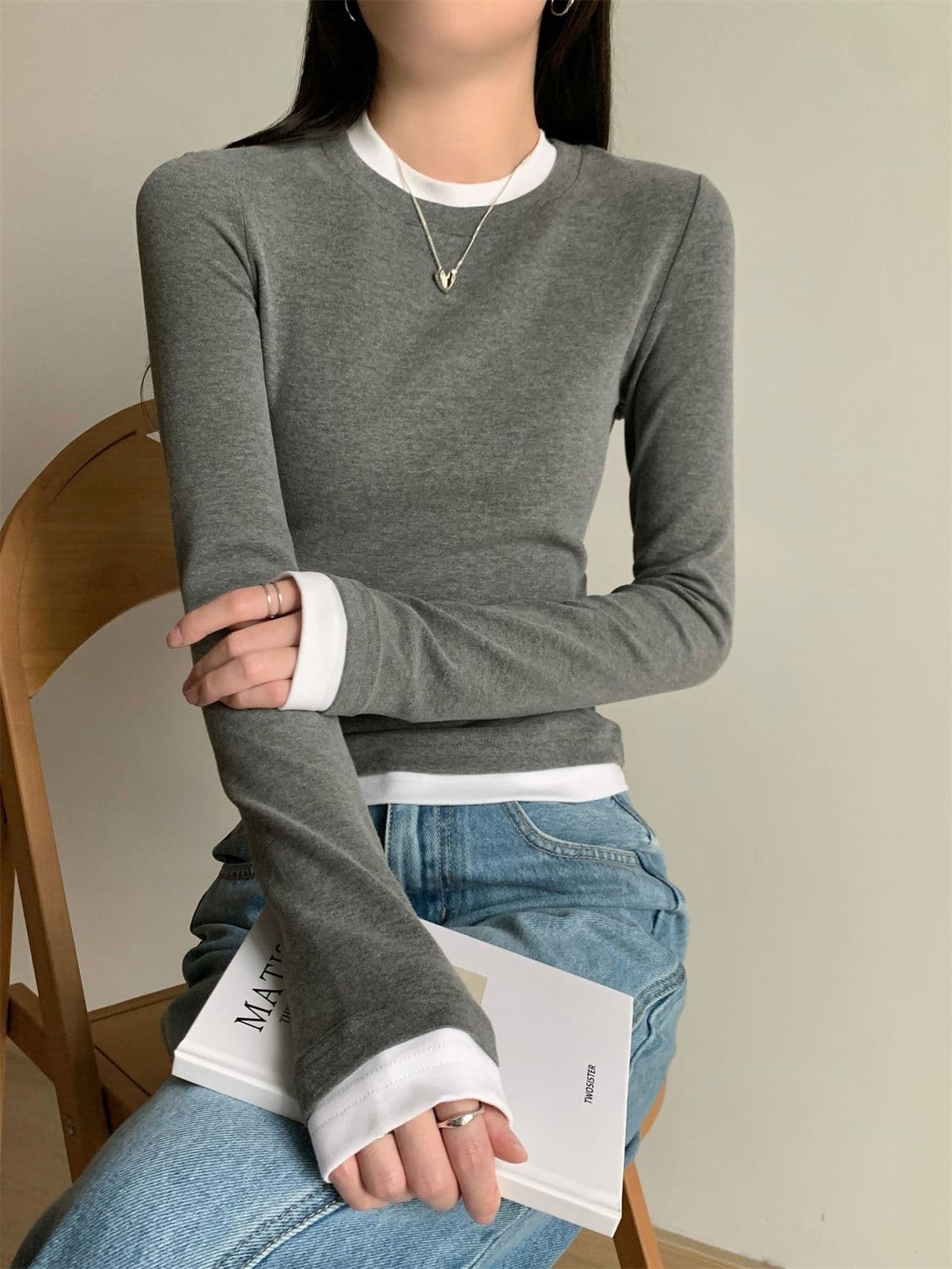 원본 품질 대외 무역 새로운 페이크 레이어드 몸매 가꾸기 긴팔 티셔츠 여성 의류 라운드 넥 풀오버 맨위 상세 이미지 6