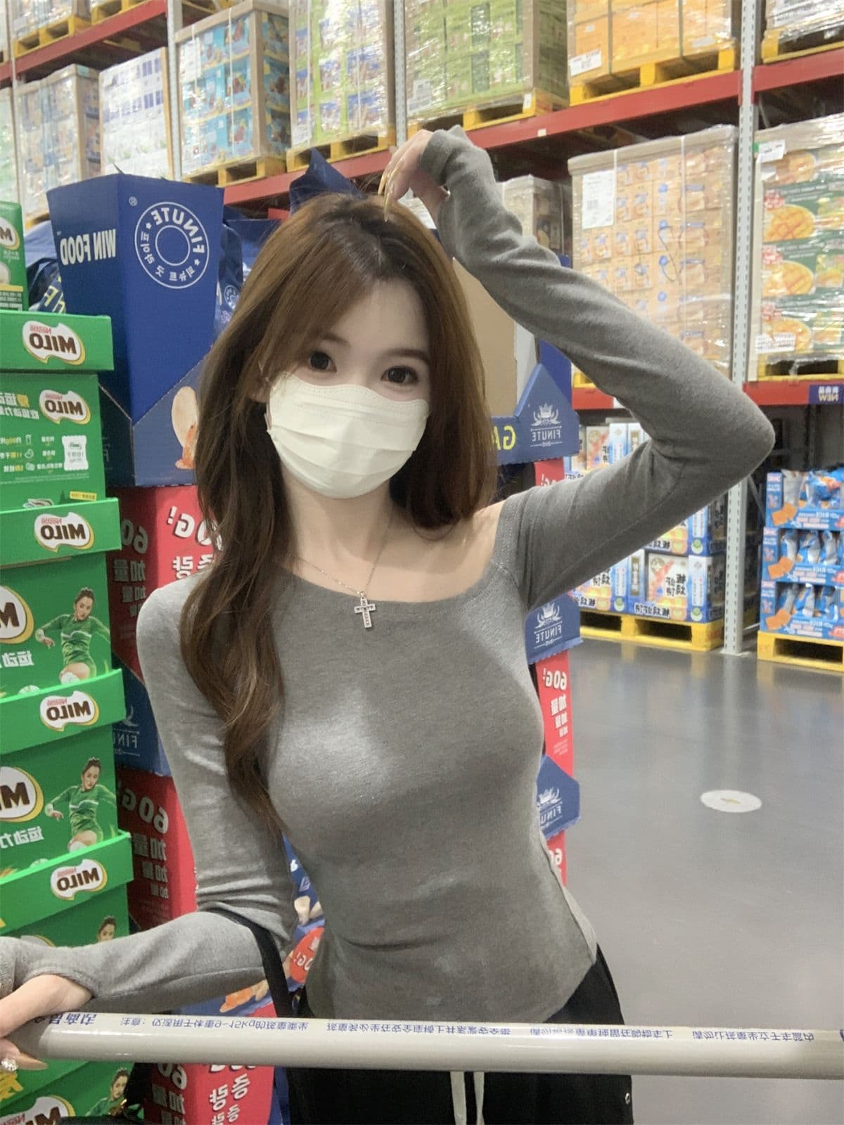 있음 선적 원본 De 플러시 대외 무역 원본 오프숄더 긴팔 만나는 De 플러시 티셔츠 여성 가을 몸매 가꾸기 맨위 상세 이미지 10