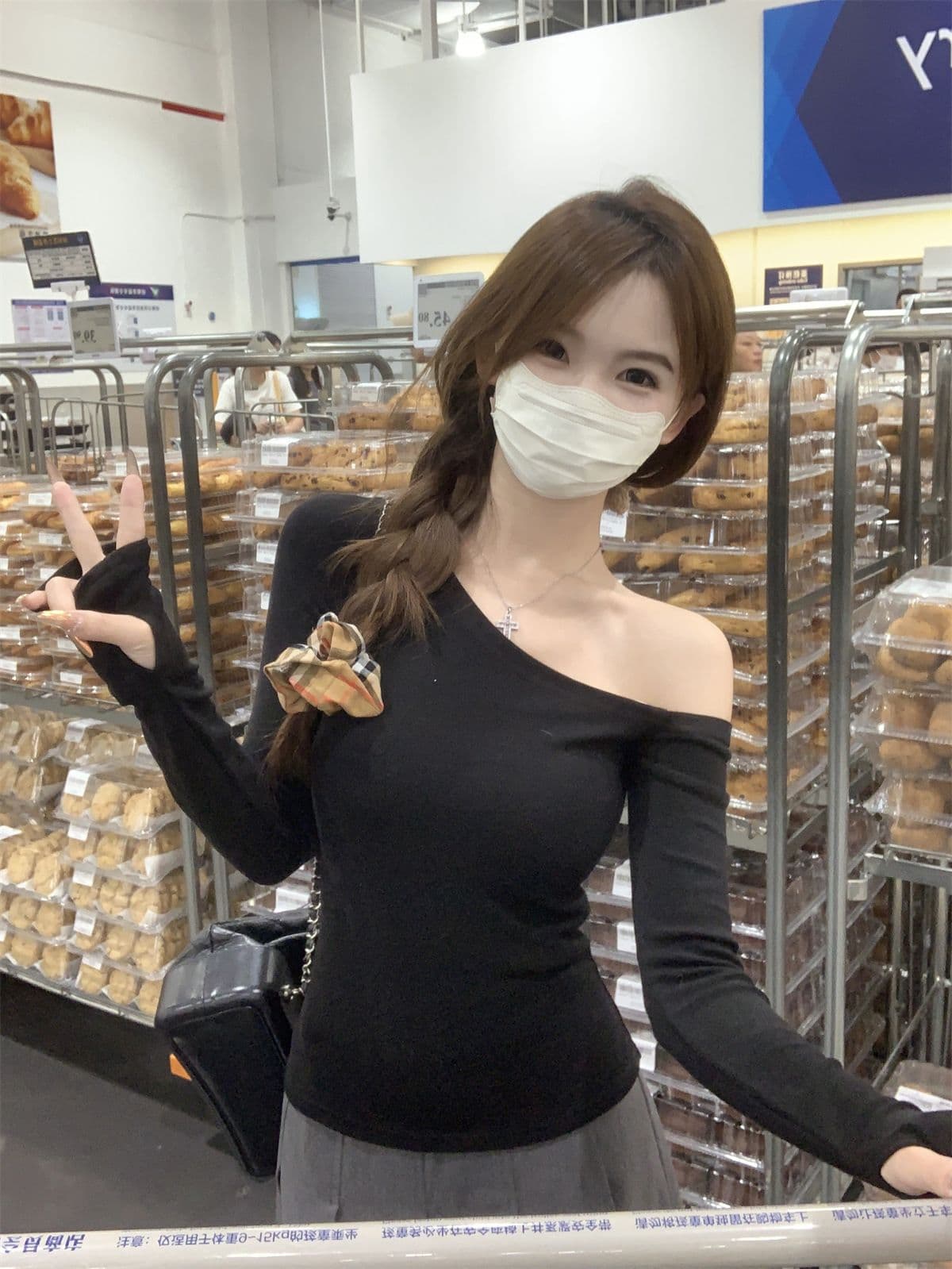 있음 선적 원본 De 플러시 대외 무역 원본 오프숄더 긴팔 만나는 De 플러시 티셔츠 여성 가을 몸매 가꾸기 맨위 상세 이미지 18