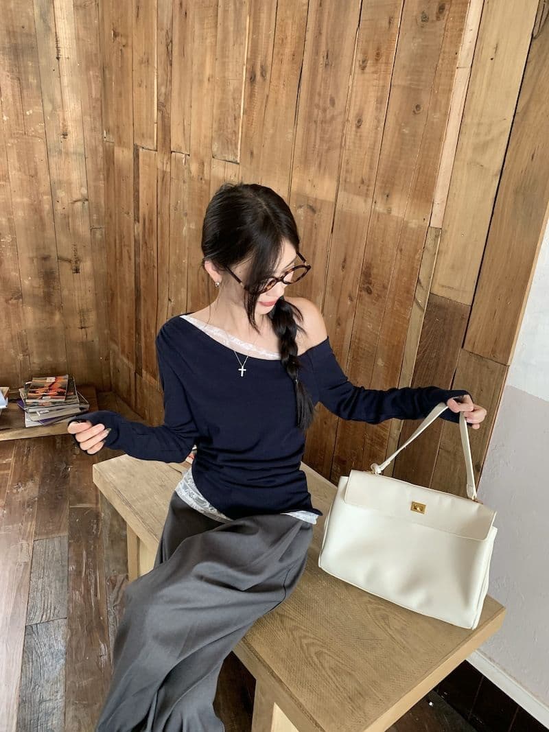 있음 선적 원본 대외 무역 가을 새로운 레이스 조각 비스듬한 어깨 긴팔 티셔츠 여성 몸매 가꾸기 오프숄더 맨위 상세 이미지 14