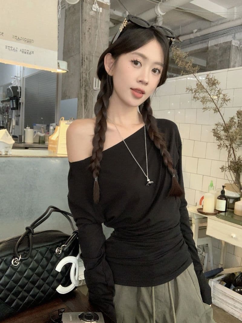 있음 선적 새로운 대외 무역 원본 품질 오프숄더 긴팔 티셔츠 여성 의류 이른 가을 몸매 가꾸기 만나는 맨위 이미지 2