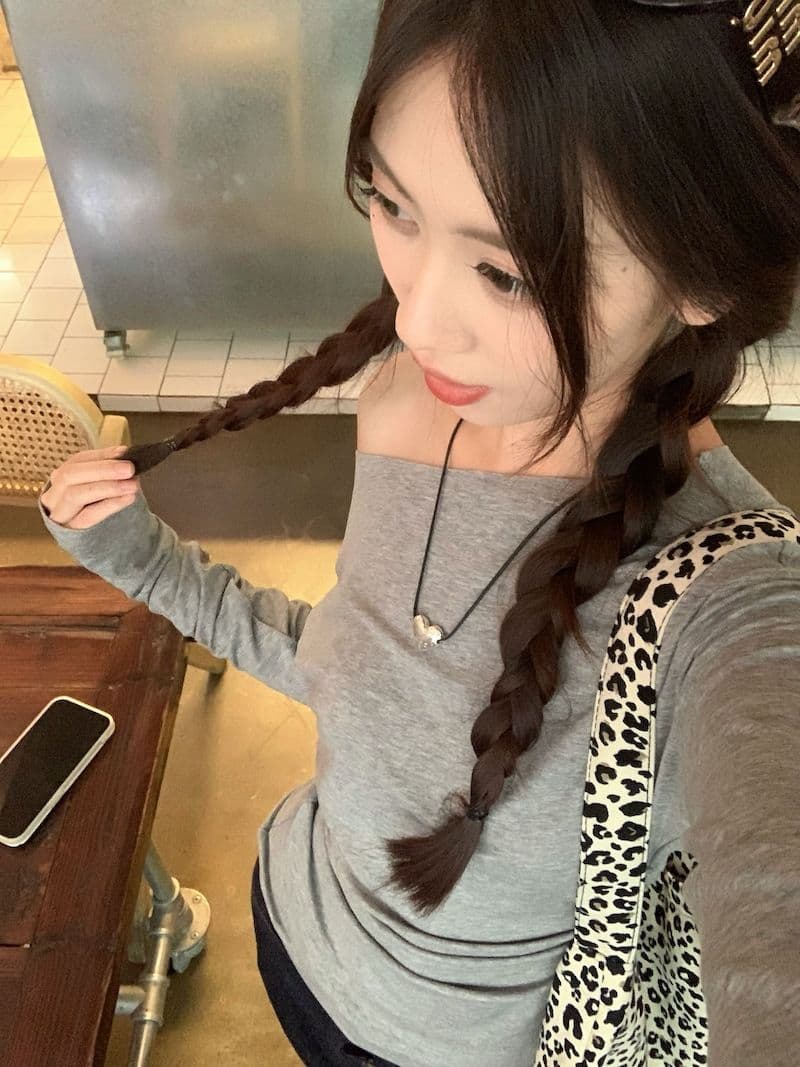 있음 선적 새로운 대외 무역 원본 품질 오프숄더 긴팔 티셔츠 여성 의류 이른 가을 몸매 가꾸기 만나는 맨위 이미지 4