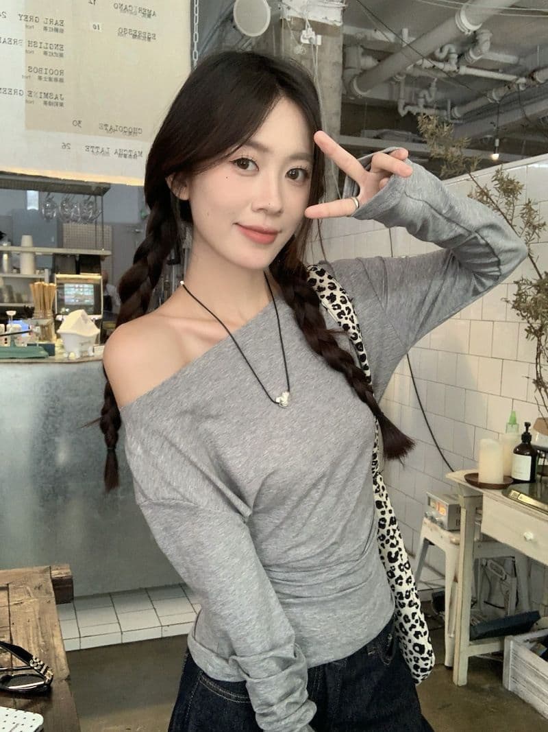 있음 선적 새로운 대외 무역 원본 품질 오프숄더 긴팔 티셔츠 여성 의류 이른 가을 몸매 가꾸기 만나는 맨위 상세 이미지 20