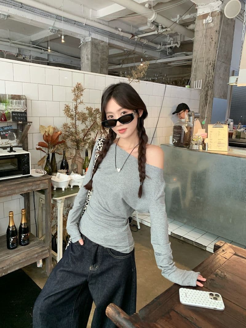 있음 선적 새로운 대외 무역 원본 품질 오프숄더 긴팔 티셔츠 여성 의류 이른 가을 몸매 가꾸기 만나는 맨위 상세 이미지 21