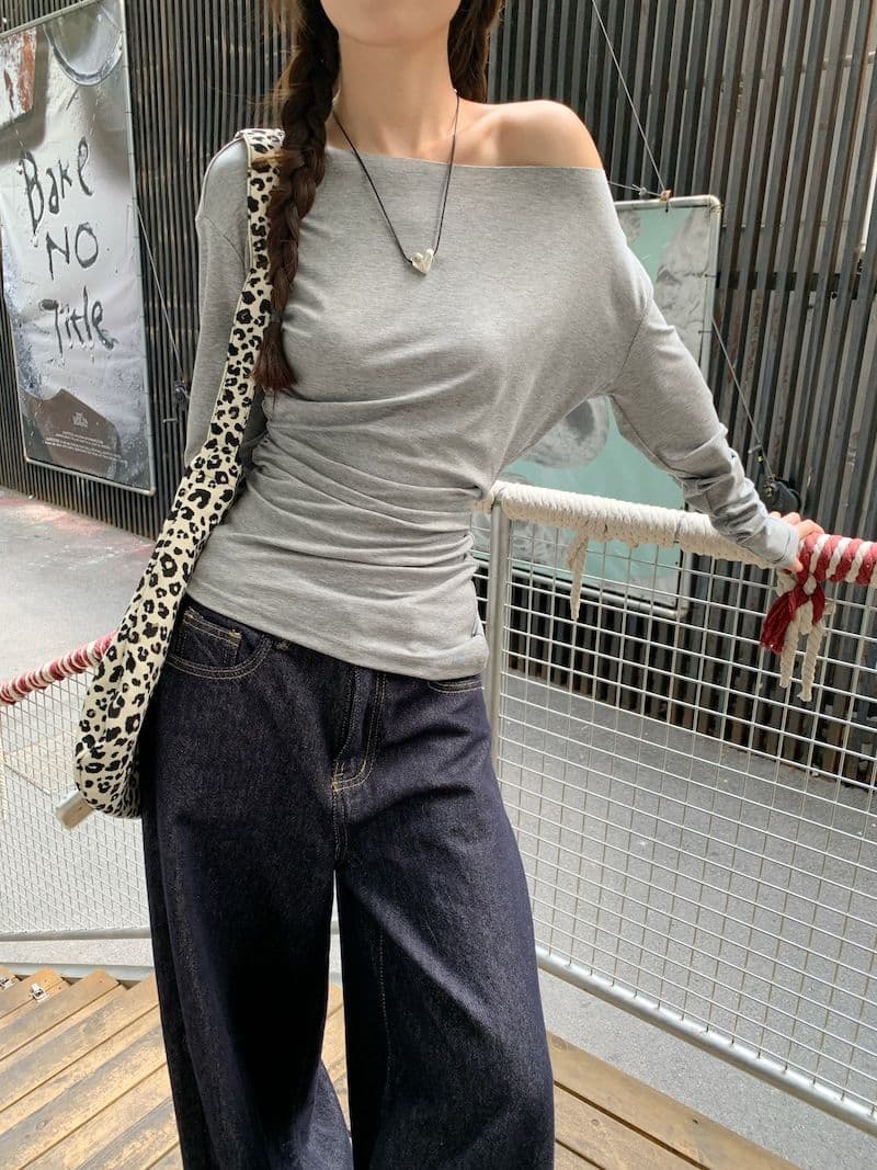 있음 선적 새로운 대외 무역 원본 품질 오프숄더 긴팔 티셔츠 여성 의류 이른 가을 몸매 가꾸기 만나는 맨위 상세 이미지 24