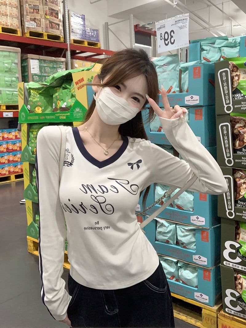 모달 아메리칸 V넥 긴팔 티셔츠 여성 가을 몸매 가꾸기 인사이드 가져 가라. 기본 셔츠 자이언트 잘 생긴 외출용 맨위