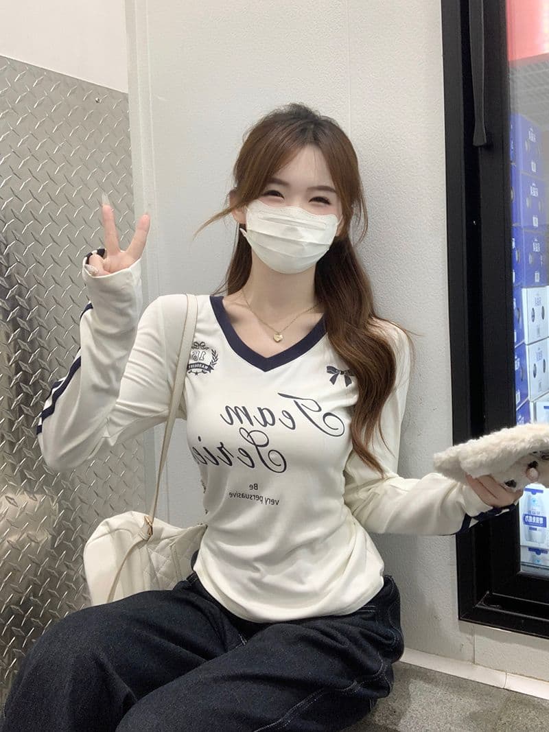 모달 아메리칸 V넥 긴팔 티셔츠 여성 가을 몸매 가꾸기 인사이드 가져 가라. 기본 셔츠 자이언트 잘 생긴 외출용 맨위 상세 이미지 13