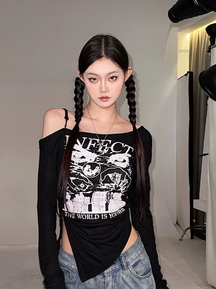 패션 루즈핏 디자인 센스 다용도 개성 레트로 핫걸 오프숄더 얇은 스타일 긴팔 티셔츠 맨위