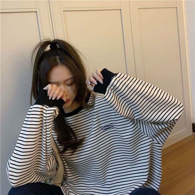 라운드 넥 긴팔 후드티 여성 가을 새로운 아메리칸 레트로 스트라이프 소녀 루즈핏 캐주얼 맨위 상세 이미지 12