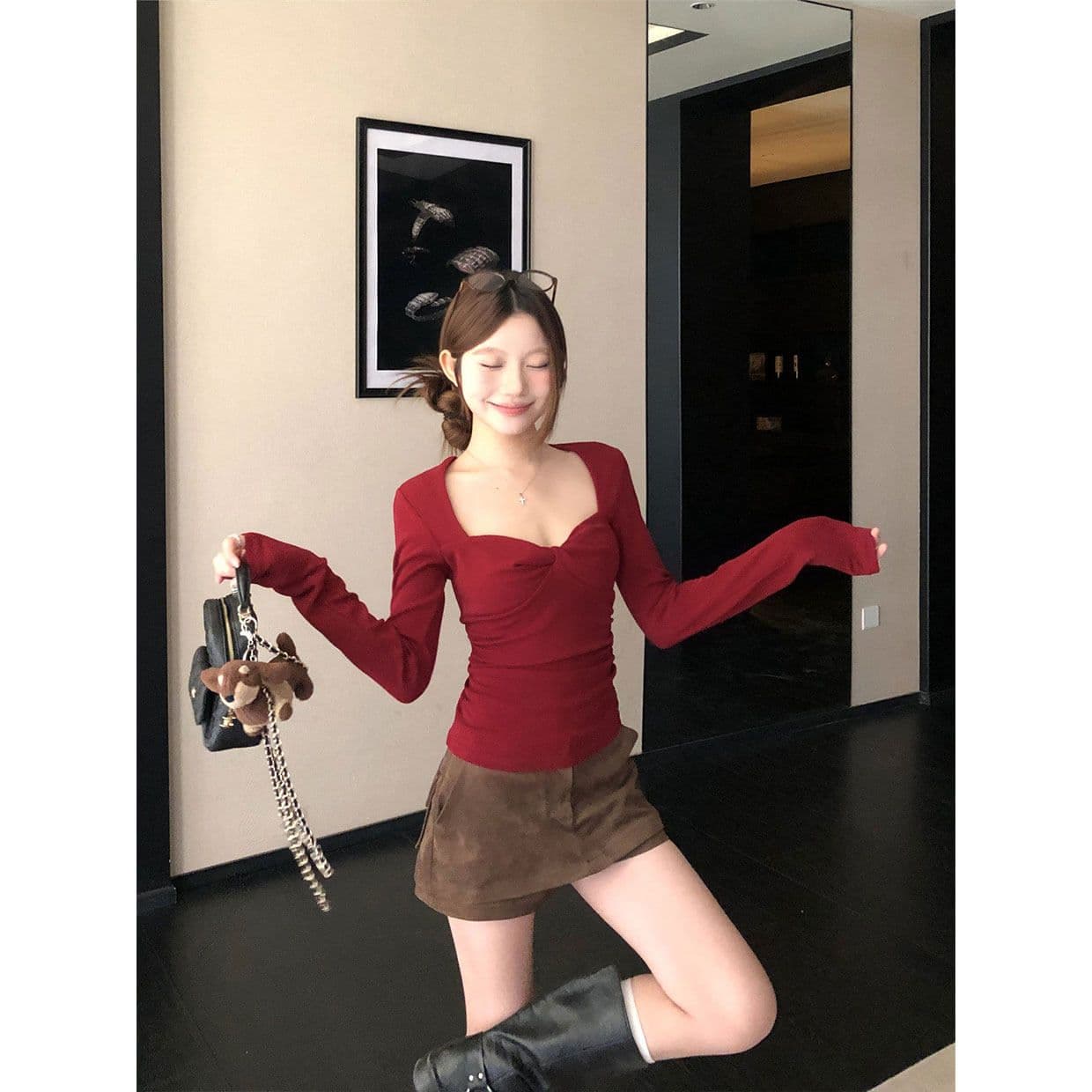 사람들 면 빨간색 인사이드 가져 가라. 수 있습니다. 외출용 기본 셔츠 긴팔 티셔츠 여성 가을 비틀림 V넥 몸매 가꾸기 핫걸 맨위 상세 이미지 3