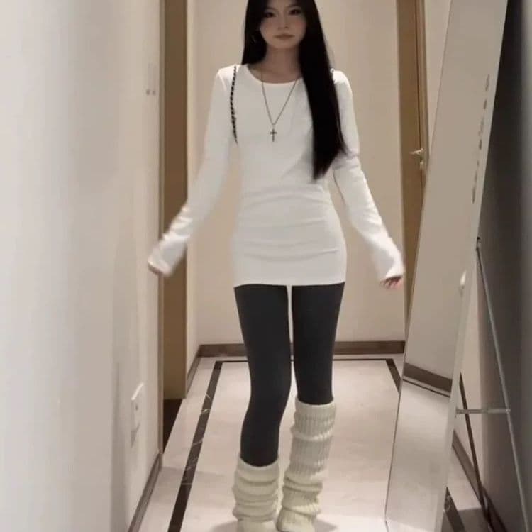 있음 선적 원본 대외 무역 한국 스타일 새로운 De 플러시 중간 길이 긴팔 티셔츠 여성 몸매 가꾸기 상세 이미지 3