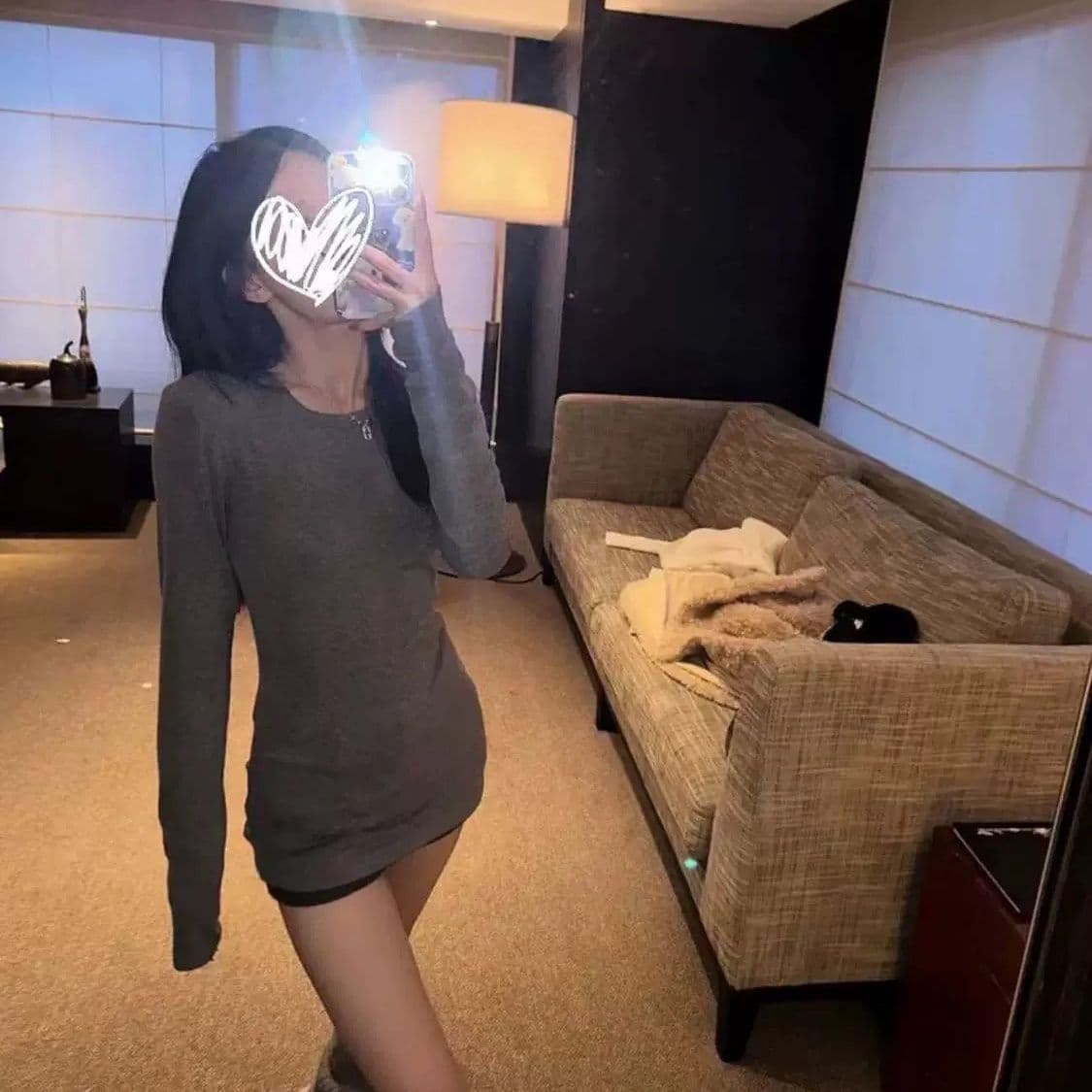 있음 선적 원본 대외 무역 한국 스타일 새로운 De 플러시 중간 길이 긴팔 티셔츠 여성 몸매 가꾸기 상세 이미지 8
