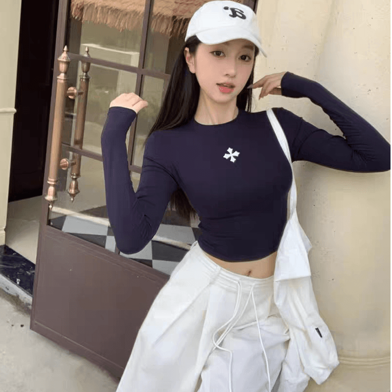 있음 선적 원본 대외 무역 한국 스타일 가을 새로운 프린트 긍정적 인 어깨 라운드 넥 ins 바람 쇼트 스타일 이슬 뼈의 긴팔 티셔츠 상세 이미지 4