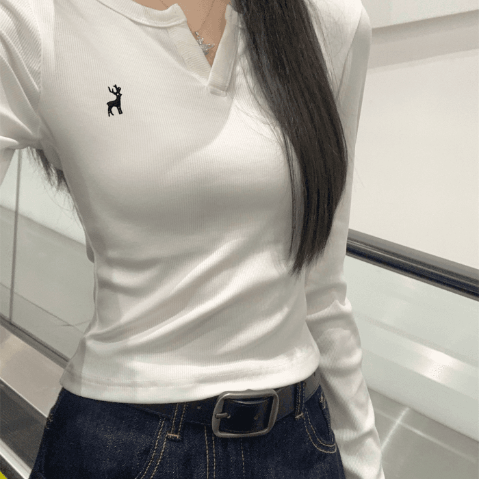 있음 선적 원본 대외 무역 한국 스타일 새로운 레트로 자수 반 개방 칼라 긴팔 티셔츠 여성 의류 가을 만나는 맨위 상세 이미지 1