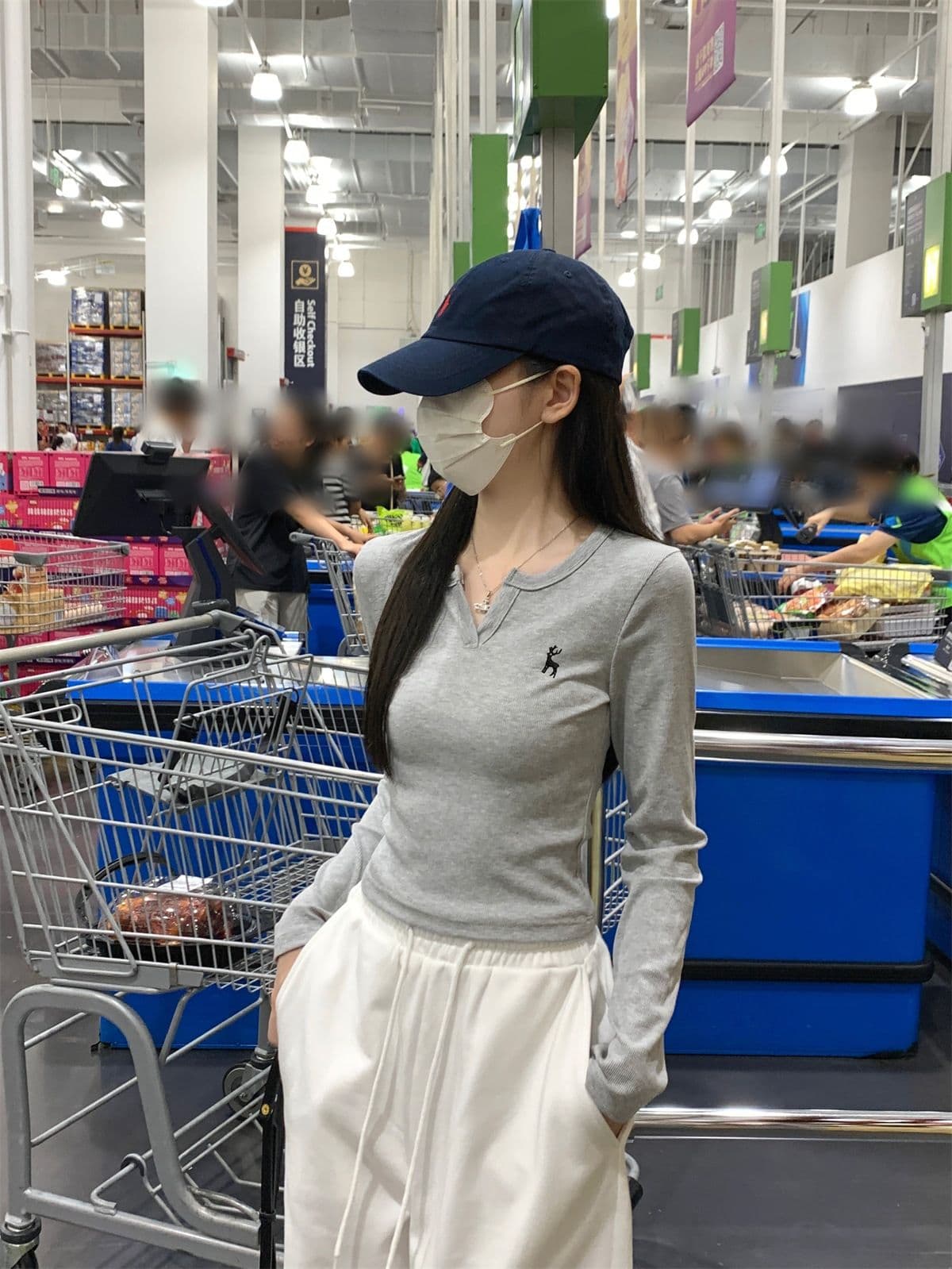 있음 선적 원본 대외 무역 한국 스타일 새로운 레트로 자수 반 개방 칼라 긴팔 티셔츠 여성 의류 가을 만나는 맨위 상세 이미지 9