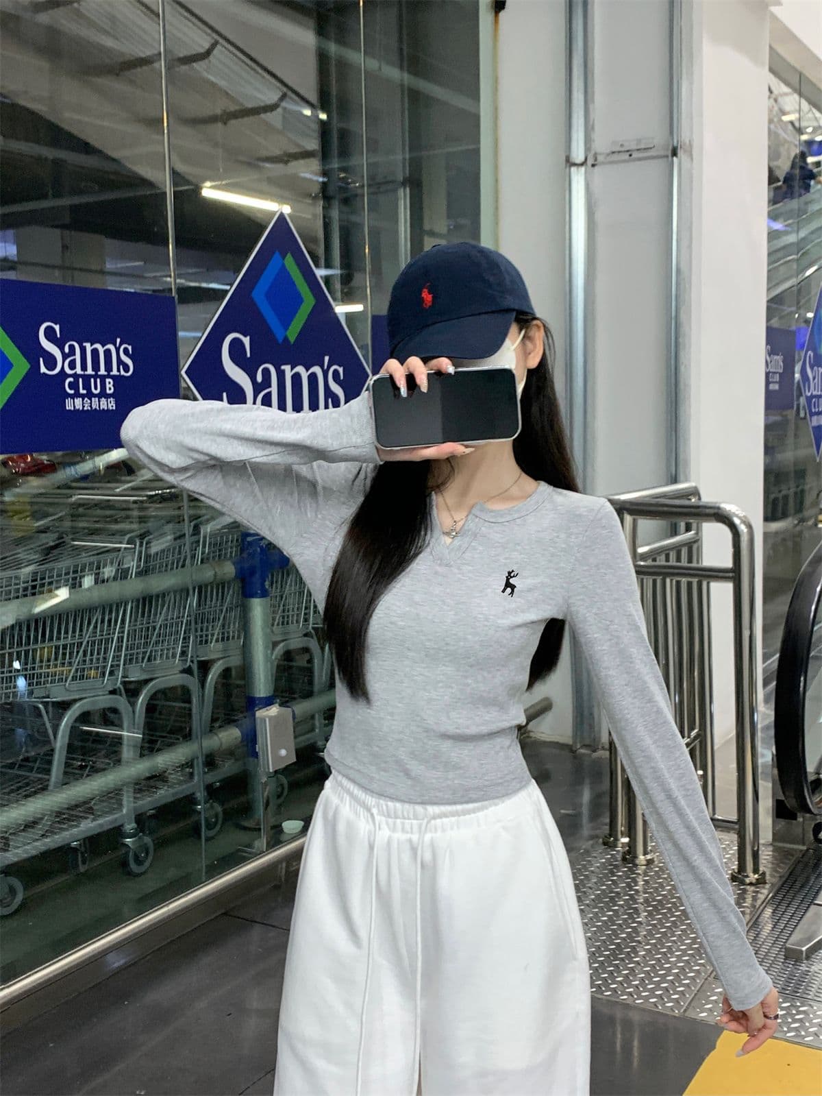 있음 선적 원본 대외 무역 한국 스타일 새로운 레트로 자수 반 개방 칼라 긴팔 티셔츠 여성 의류 가을 만나는 맨위 상세 이미지 18
