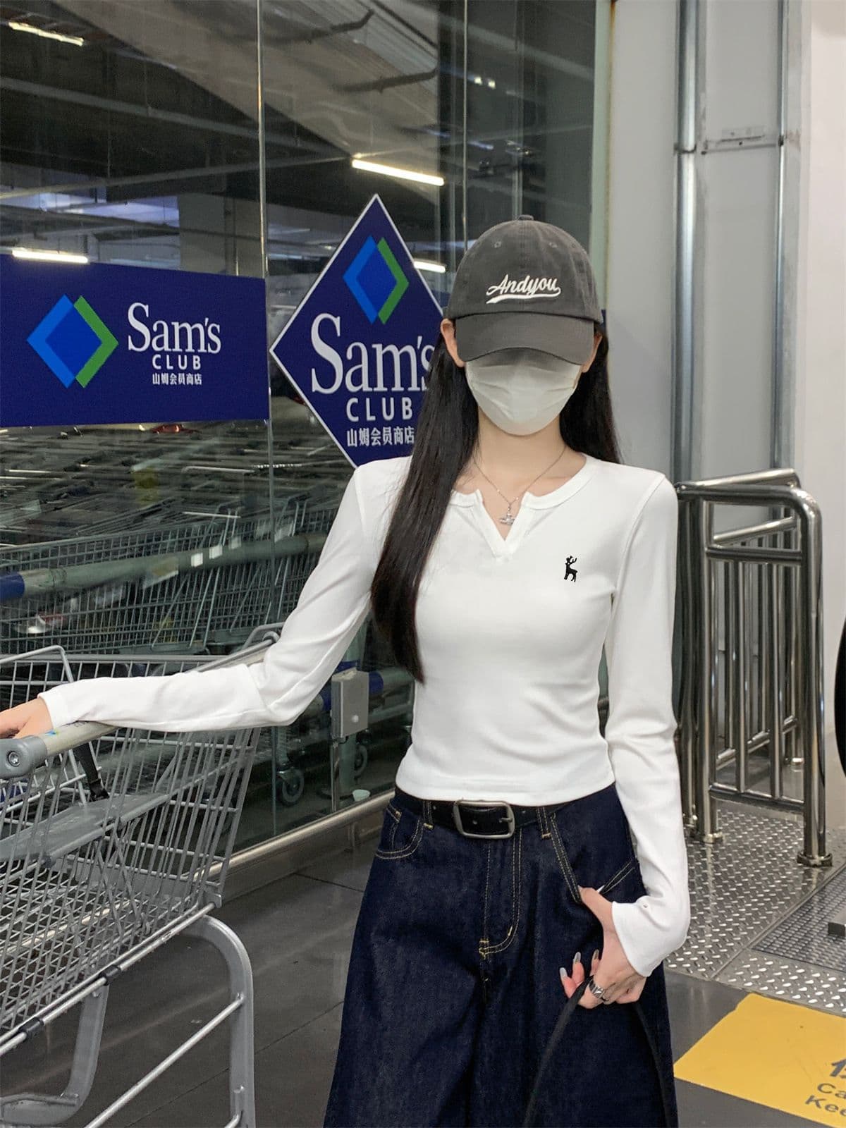 있음 선적 원본 대외 무역 한국 스타일 새로운 레트로 자수 반 개방 칼라 긴팔 티셔츠 여성 의류 가을 만나는 맨위 상세 이미지 24