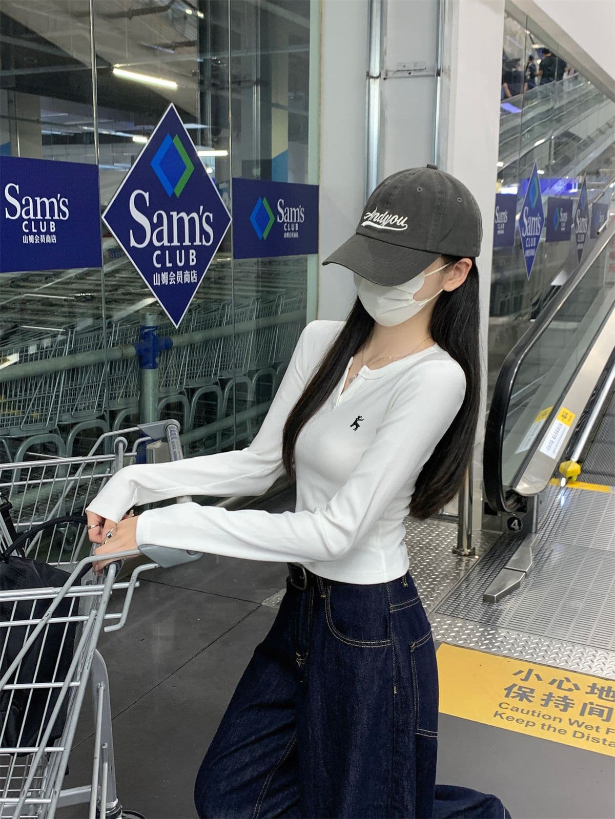 있음 선적 원본 대외 무역 한국 스타일 새로운 레트로 자수 반 개방 칼라 긴팔 티셔츠 여성 의류 가을 만나는 맨위 상세 이미지 26
