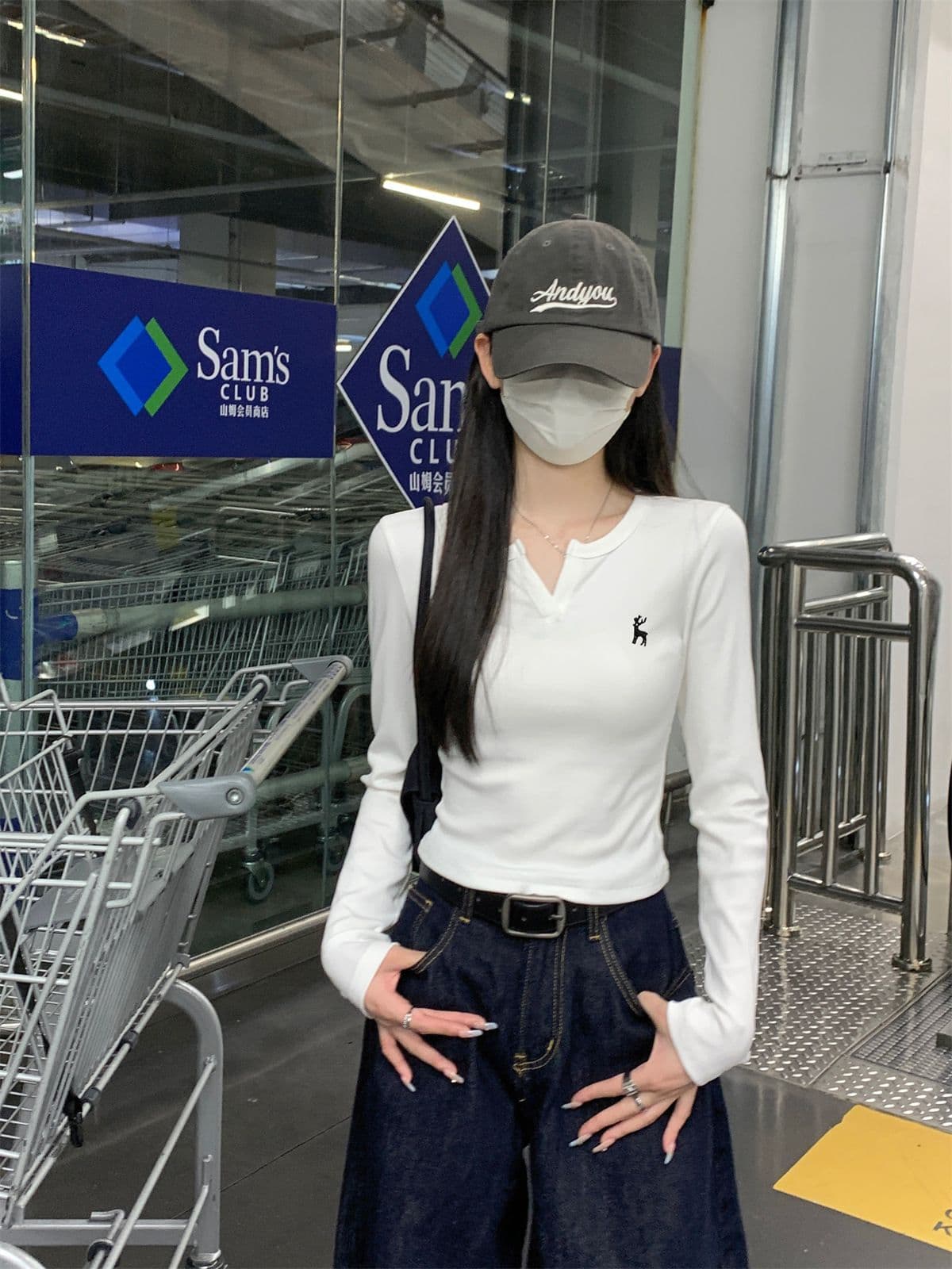 있음 선적 원본 대외 무역 한국 스타일 새로운 레트로 자수 반 개방 칼라 긴팔 티셔츠 여성 의류 가을 만나는 맨위 상세 이미지 27