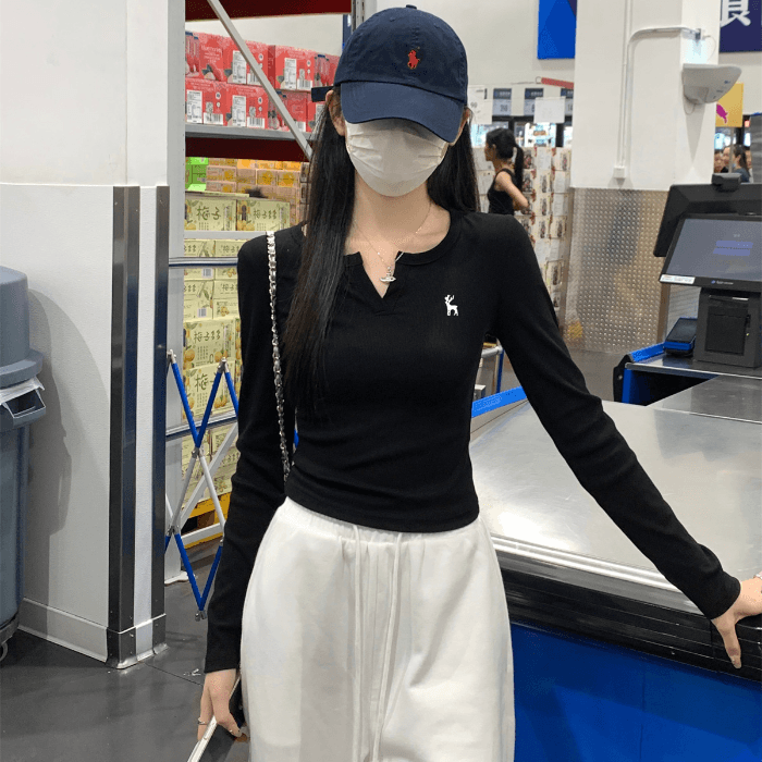 있음 선적 원본 대외 무역 한국 스타일 새로운 레트로 자수 반 개방 칼라 긴팔 티셔츠 여성 의류 가을 만나는 맨위 상세 이미지 34