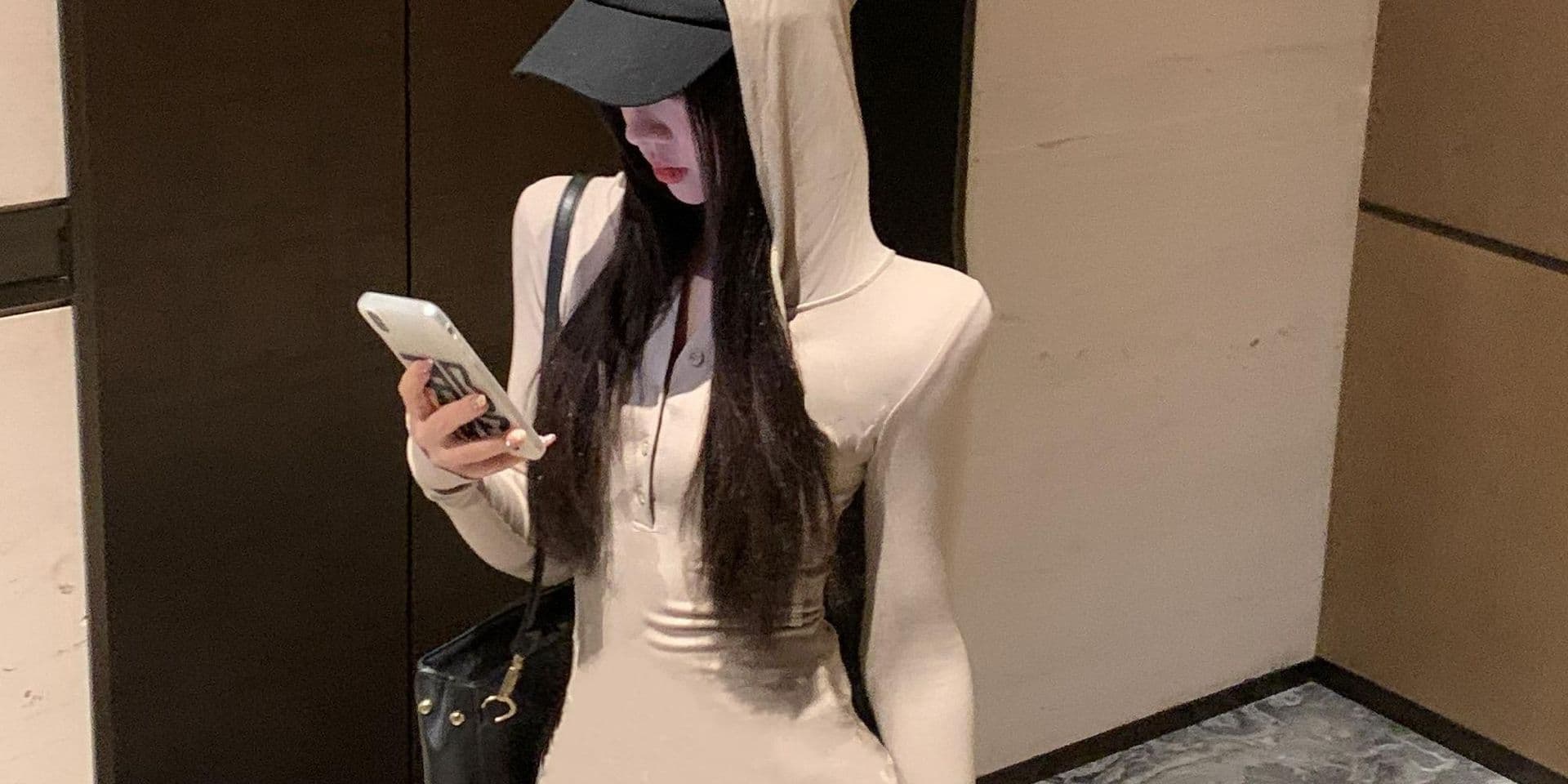있음 선적 원본 대외 무역 한국 스타일 가을 새로운 핫걸 몸매 가꾸기 반 개방 버클 후드 티 스웨터 허리 수축 긴팔 상세 이미지 34