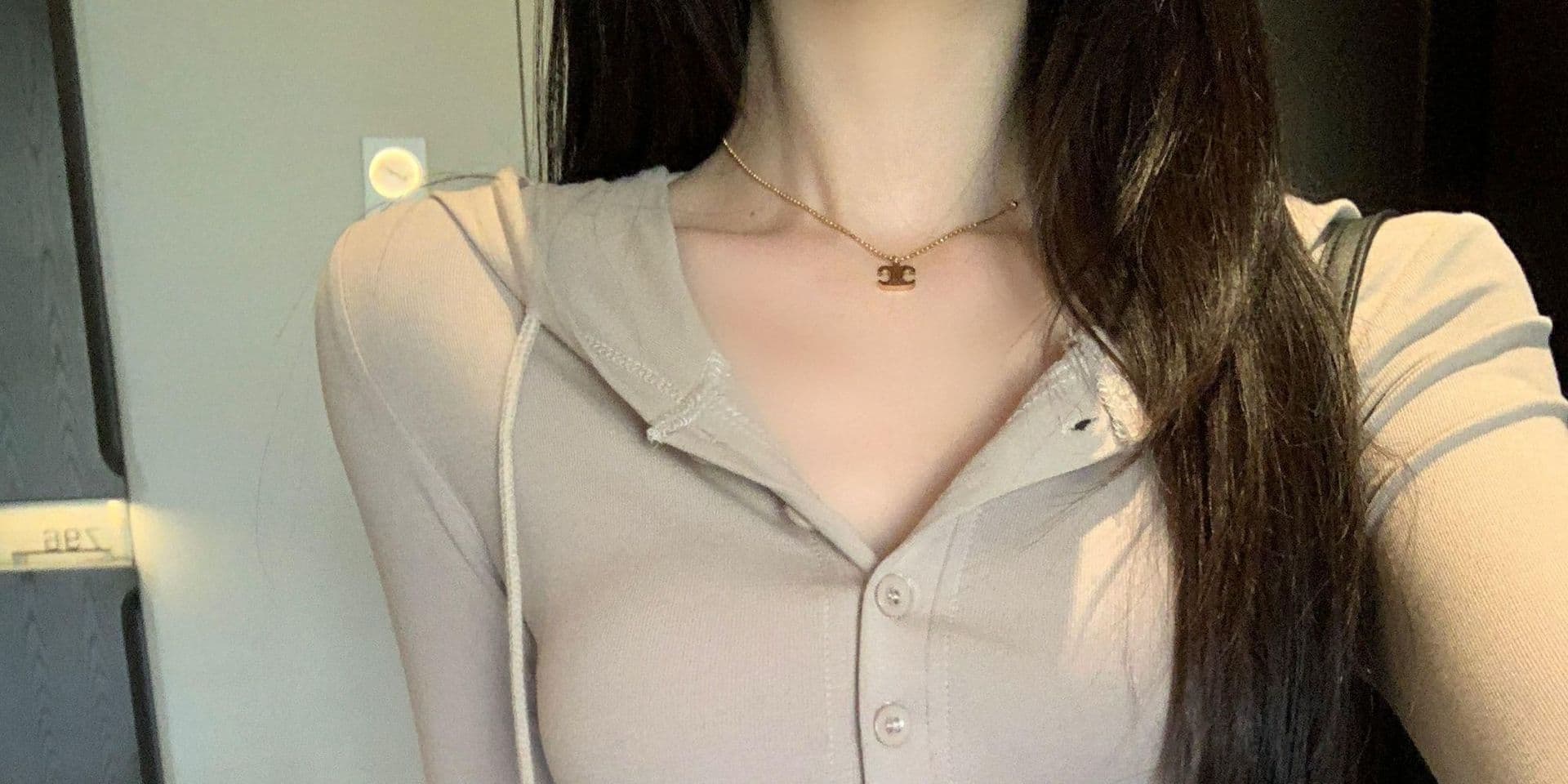 있음 선적 원본 대외 무역 한국 스타일 가을 새로운 핫걸 몸매 가꾸기 반 개방 버클 후드 티 스웨터 허리 수축 긴팔 상세 이미지 35