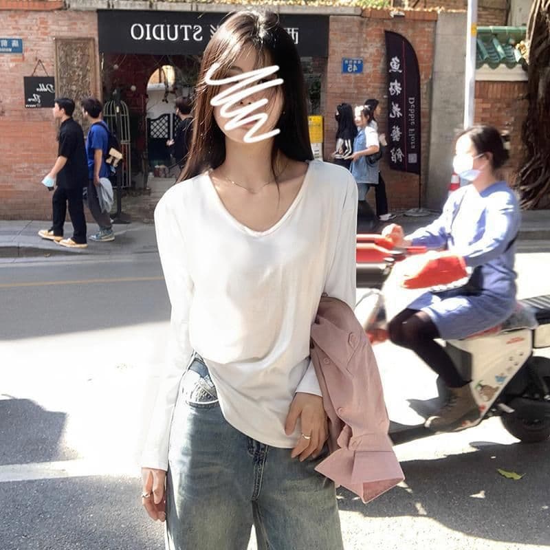 있음 선적 원본 대외 무역 한국 스타일 가을 새로운 느긋한 느슨함 센스 V넥 긍정적 인 어깨 긴팔 티셔츠 여성 루즈핏 맨위 상세 이미지 9