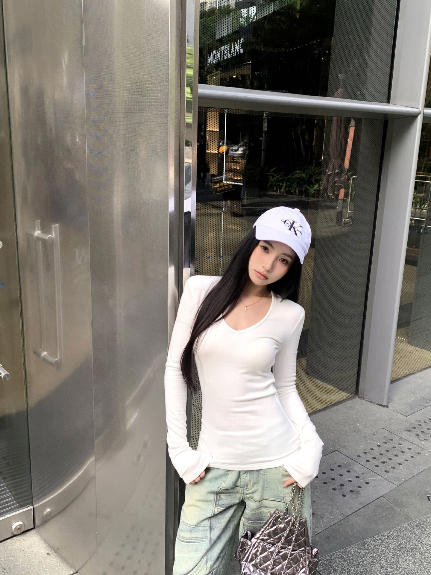 원본 대외 무역 한국 스타일 가을 새로운 De 플러시 V넥 긴팔 티셔츠 여성 몸매 가꾸기 맨위 상세 이미지 2