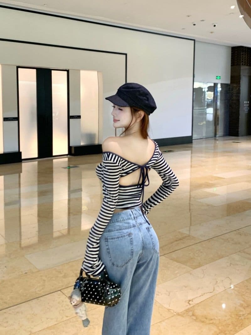 원본 대외 무역 새로운 한국 스타일 스트라이프 스트랩 백리스 u 칼라 티셔츠 여성 몸매 가꾸기 긴팔 맨위 상세 이미지 1