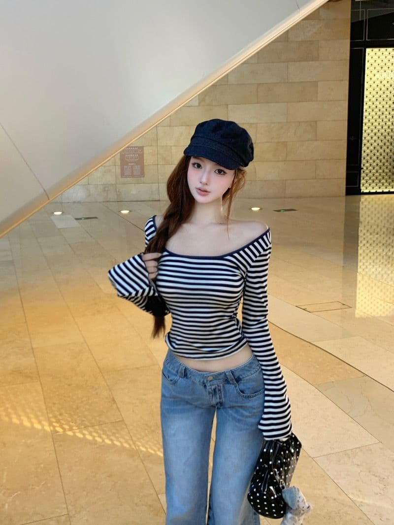 원본 대외 무역 새로운 한국 스타일 스트라이프 스트랩 백리스 u 칼라 티셔츠 여성 몸매 가꾸기 긴팔 맨위 상세 이미지 3
