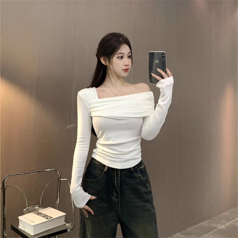 원본 대외 무역 가을 새로운 De 플러시 오프숄더 만나는 맨위 여성 한국 스타일 비스듬한 칼라 몸매 가꾸기 긴팔 티셔츠 이미지 2