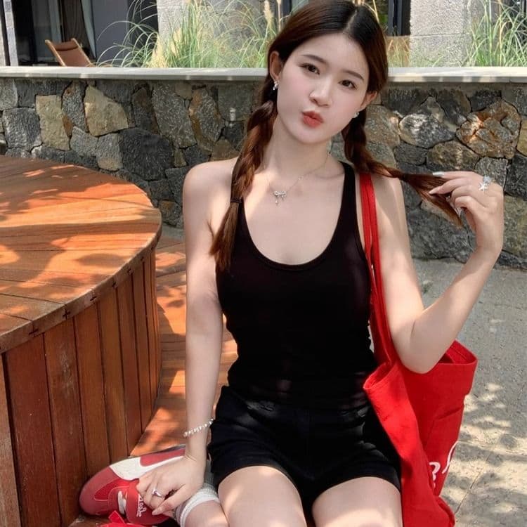 있음 선적 사람들 면 벨트 가슴 패드 황색 핫걸 행침 목 맨위 여성 여름 외출용 슬림해 보이는 캐미솔 벨트 가슴 패드 이미지 3