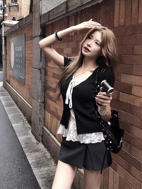 있음 선적 와 사고 방식 한 부서 핫걸 페이크 레이어드 V넥 레이스 반팔 티셔츠 여성 여름 몸매 가꾸기 허리 수축 맨위 상세 이미지 7