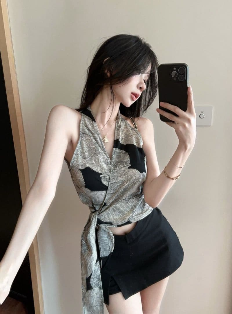 있음 선적 셔틀 제직 그리드 레트로 프린트 십자가 V넥 행침 목 캐미솔 여름 스트랩 몸매 가꾸기 핫걸 맨위 상세 이미지 3