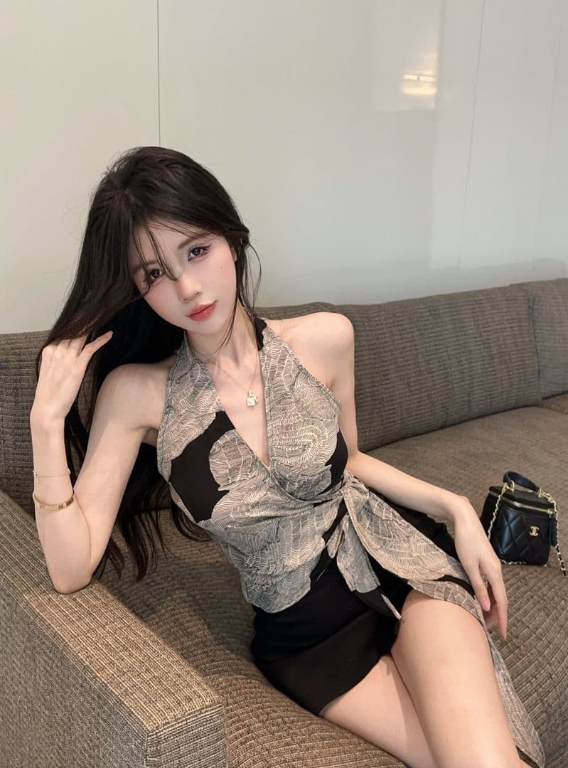 있음 선적 셔틀 제직 그리드 레트로 프린트 십자가 V넥 행침 목 캐미솔 여름 스트랩 몸매 가꾸기 핫걸 맨위 상세 이미지 8