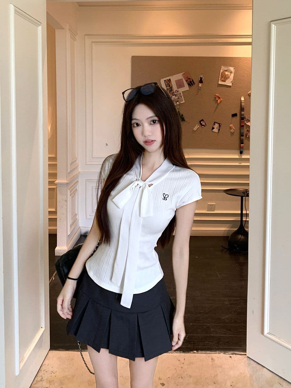 있음 선적 원본 것 나비 매듭 스트랩 화이트 나비 매듭 스트랩 꼬집기 허리 슬림해 보이는 반팔 티셔츠 여성 여름 상세 이미지 10