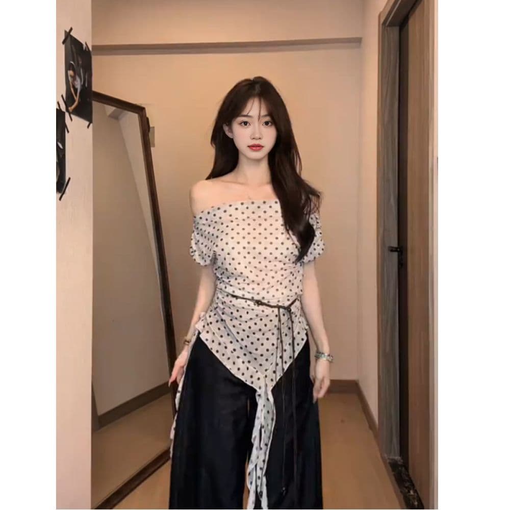 있음 선적 있음 벨트 한 부서 품격 도트 무늬 불규칙 반팔 티셔츠 배색 체크무늬 비스듬한 어깨 의류 여성 여름 상세 이미지 7