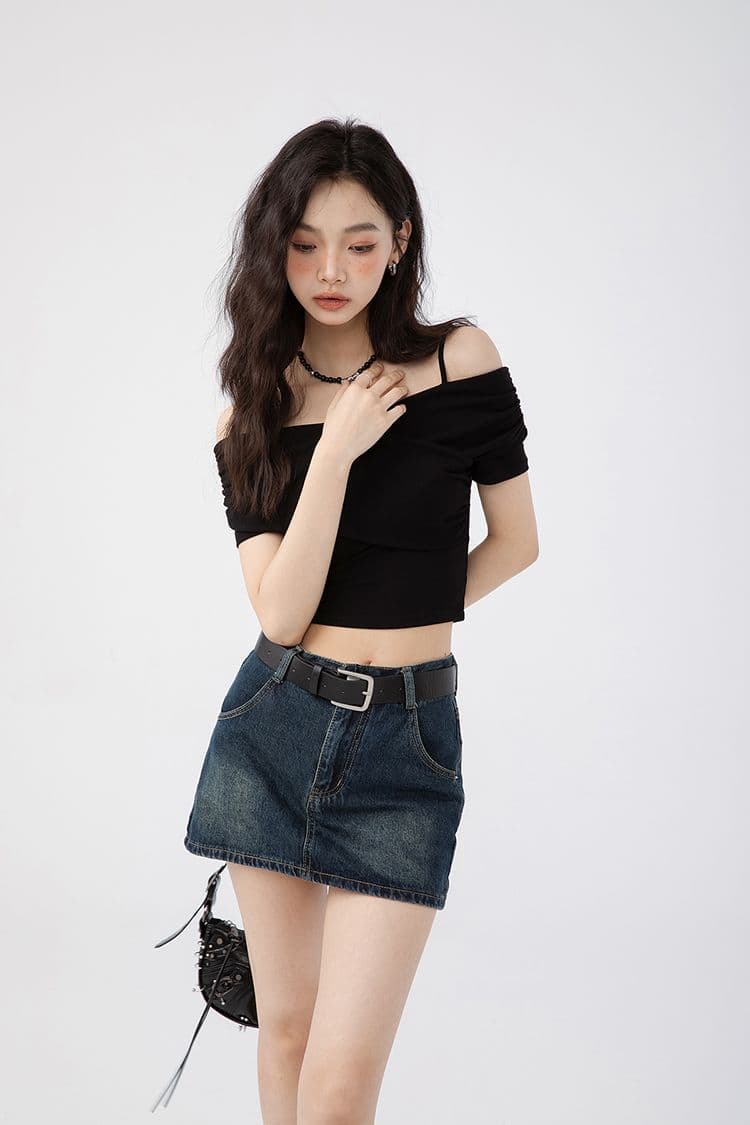 있음 선적 양면 웨어러블 검정색 오프숄더 반팔 티셔츠 여성 여름 디자인 센스 작은 대중 몸매 가꾸기 슬림해 보이는 맨위 상세 이미지 7
