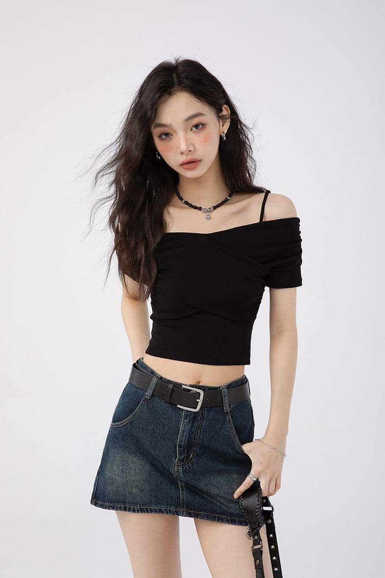 있음 선적 양면 웨어러블 검정색 오프숄더 반팔 티셔츠 여성 여름 디자인 센스 작은 대중 몸매 가꾸기 슬림해 보이는 맨위 상세 이미지 11